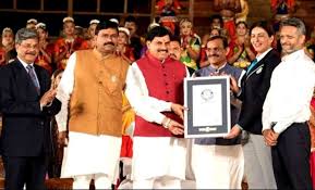 Photo of खजुराहो नृत्य महोत्सव में राज्य की प्रतिभाओं को सम्मानित किया : मोहन यादव..