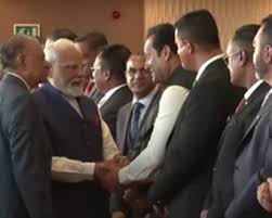 Photo of प्रधानमंत्री मोदी ने मॉरीशस पहुंचने के बाद ओबेरॉय होटल में की लोगों से मुलाकात…