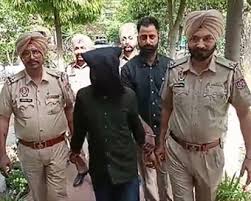 Photo of पटियाला : ऑफिस में बैठकर मारी पांच गोलियां, आरोपी गिरफ्तार…