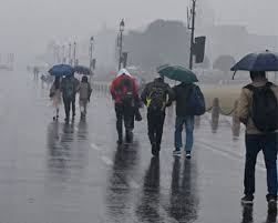 Photo of सम्पूर्ण हिफाजत का मौसम है बरसात..
