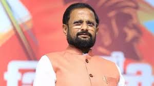 Photo of शिवसेना सांसद नरेश म्हस्के ने ठाकरे बंधुओं के साथ आने पर कहा, ‘नहीं पड़ता कोई फर्क’…
