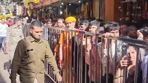 Photo of ओंकारेश्वर में सावन के दूसरे सोमवार को उमड़े श्रद्धालु, भक्ति में डूबी तीर्थनगरी…