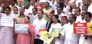 Photo of मानसून सत्र का दूसरा दिन, बिहार एसआईआर मुद्दे पर लोकसभा में विपक्ष का हंगामा…