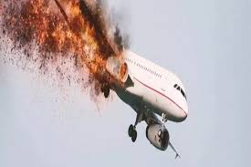 Photo of अमेरिका में एक और प्लेन हादसा : मेडिकल ट्रांसपोर्ट प्लेन क्रैश, चार लोगों की जिंदा जलकर मौत…