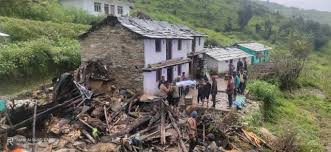 Photo of उत्तराखंड: पैसानी गांव में 34 साल बाद आई आपदा, ग्रामीणों ने की विस्थापन की मांग…