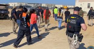 Photo of अमेरिका में अवैध प्रवासियों के खिलाफ बड़ी कार्रवाई, हुंडई प्लांट पर छापा, सैकड़ों कोरियाई नागरिक गिरफ्तार…