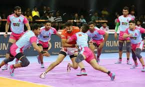 Photo of सीजन के दूसरे मुकाबले में जयपुर पिंक पैंथर्स ने गुजरात जाएंट्स को हराया…