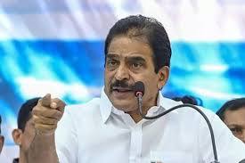 Photo of विजयन ने आरएसएस के सम्मान में स्मारक सिक्का जारी करने को बताया संविधान का अपमान.