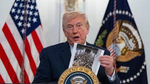 Photo of सभी ‘थर्ड वर्ल्ड’ देशों से प्रवासियों को स्थायी रूप से रोकेंगे : ट्रंप…