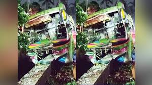 Photo of कोट्टायम में सबरीमला तीर्थयात्रियों की बस की स्कूल बस से हुई टक्कर, एक घायल..