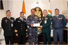 Photo of सशस्त्र सेना झंडा दिवस, सीडीएस व नौसेना प्रमुख ने सशस्त्र बलों के समर्पण को किया नमन..