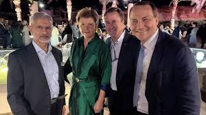 Photo of यूएई शिखर सम्मेलन में जयशंकर ने यूरोपीय, ब्रिटिश और मिस्र के समकक्षों से मुलाकात की