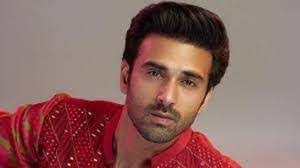 Photo of मुझे ज्योतिष का ज्ञान नहीं, लेकिन अपनी माँ पर पूरा विश्वास है : पुलकित सम्राट