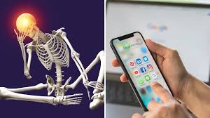 Photo of मोबाइल ने हमें बड़ी मुसीबत से बचाया