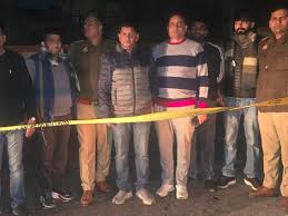 Photo of मथुरा: पुलिस मुठभेड़ में दुष्कर्म का आरोपी घायल, पैर में गोली लगी