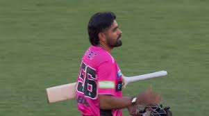 Photo of बीबीएल में धीमी बल्लेबाजेी के कारण निशाने पर आये बाबर आजम