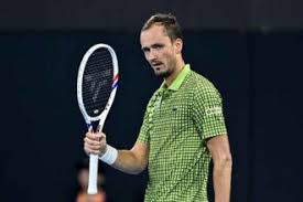 Photo of ऑस्ट्रेलियन ओपन: डेनियल मेदवेदेव ने जेस्पर डी जोंग को हराकर दूसरे दौर में जगह बनाई