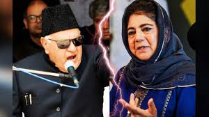 Photo of फारुक अब्दुल्ला ने जम्मू संभाग में नए जिले बनाने की मांग पर महबूबा मुफ्ती को दिया जवाब