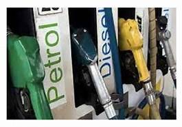 Photo of कई शहरों में पेट्रोल-डीजल सस्ता, कुछ जगह बढ़े दाम -ब्रेंट क्रूड 63 डॉलर के नीचे, नोएडा और पटना में राहत, गाजियाबाद में बढ़ोतरी..