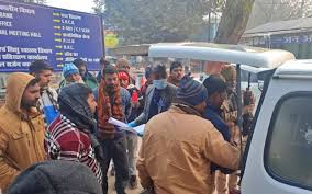 Photo of बिहार : गोपालगंज में पुलिस और अपराधियों के बीच मुठभेड़, एक अपराधी घायल, दो गिरफ्तार…