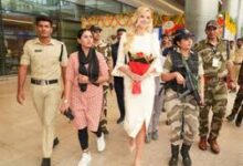 Photo of ‘द रॉयल्स’ में भूमिका पाने के लिए कई राउंड्स की ऑडिशन प्रक्रिया झेलनी पड़ी : लीसा मिश्रा..