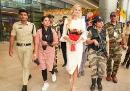 Photo of ‘द रॉयल्स’ में भूमिका पाने के लिए कई राउंड्स की ऑडिशन प्रक्रिया झेलनी पड़ी : लीसा मिश्रा..
